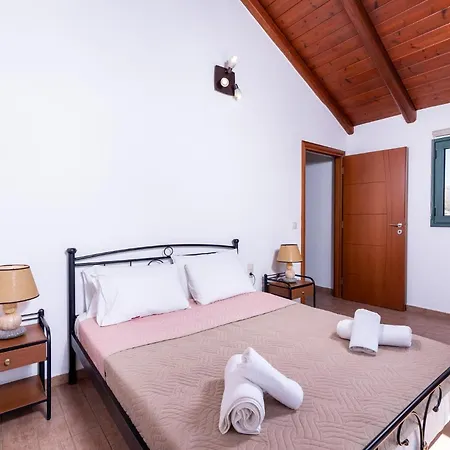 Apartament Vrisanos